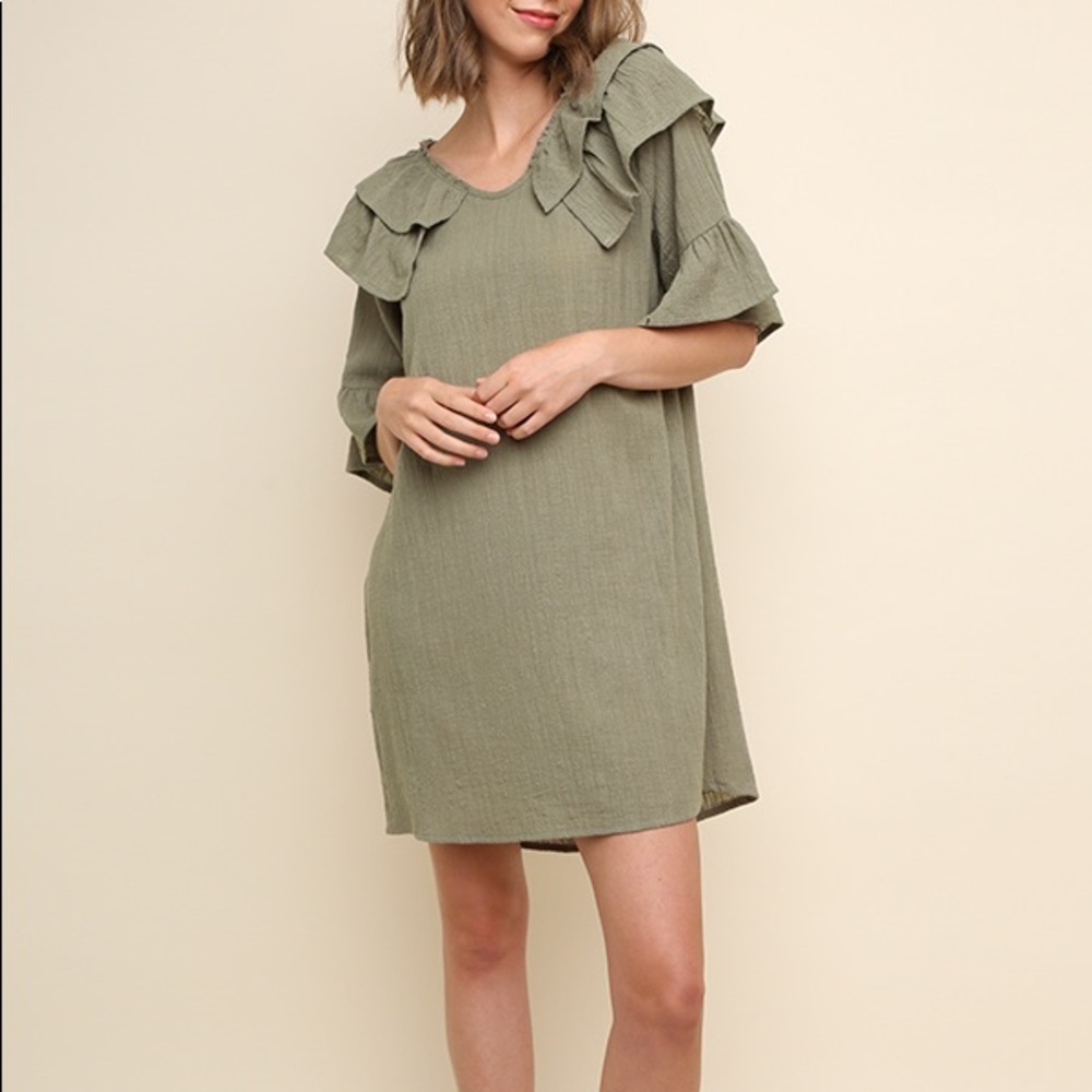 Umgee dress with ruffle detail in olive NWT